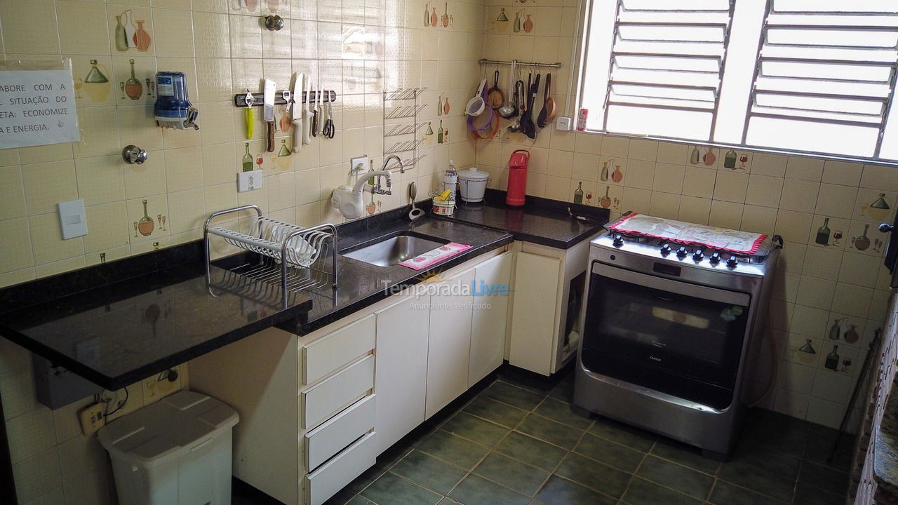 Ranch for vacation rental in Juquitiba (Para Os Amantes de Pescaria)