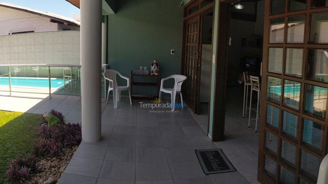 House for vacation rental in Florianopolis (Canasvieiras)