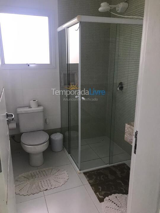 Casa para aluguel de temporada em Bertioga (Boraceia)