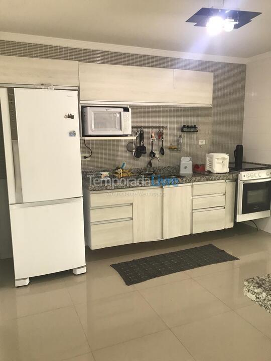 Casa para aluguel de temporada em Bertioga (Boraceia)