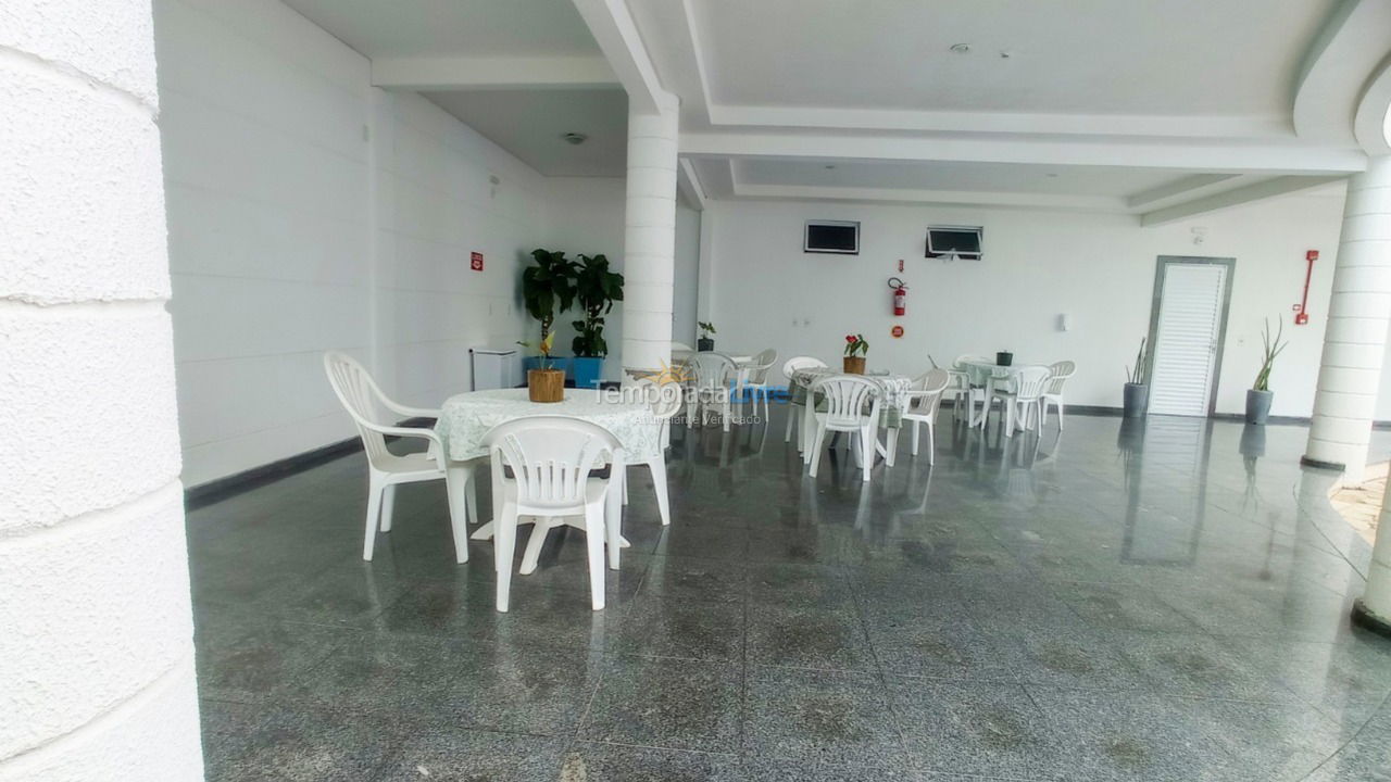 Apartamento para alquiler de vacaciones em Bombinhas (Praia de Bombas)