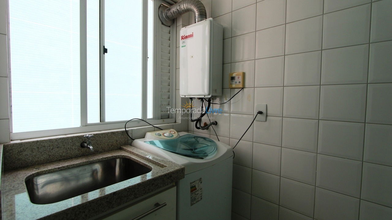 Apartamento para aluguel de temporada em Balneário Camboriú (Praia Central)