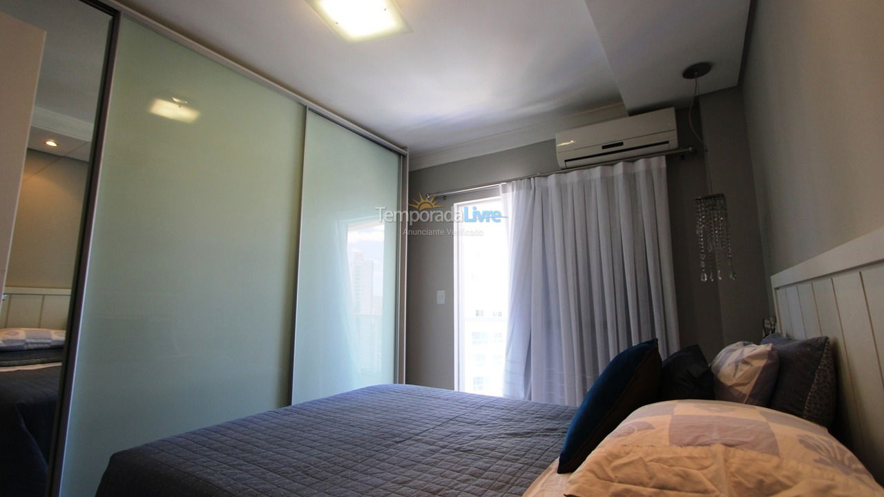 Apartamento para aluguel de temporada em Balneário Camboriú (Praia Central)