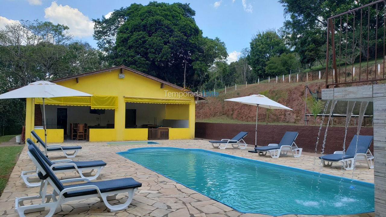 Ranch for vacation rental in Juquitiba (Piscina Adulto E Infantil Wifi)