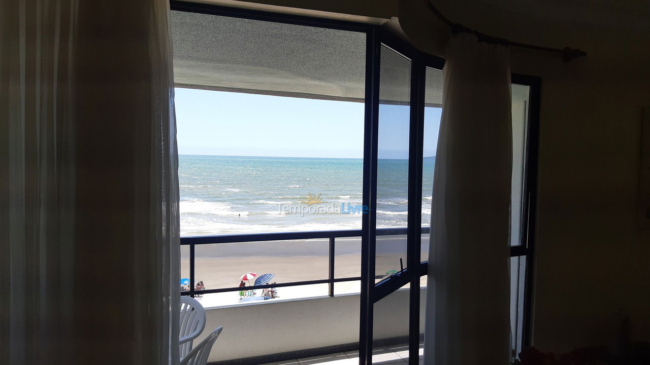 Apartment for vacation rental in Itapema (Meia Praia)