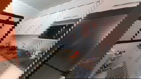 Excelente apartamento a 200m da praia dos ingleses até 7 pessoas