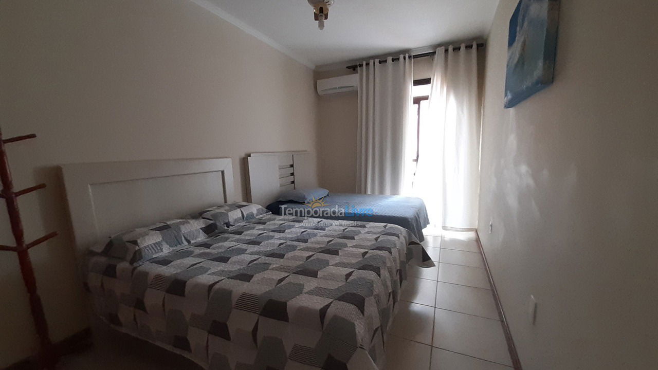 Apartamento para aluguel de temporada em Florianopolis (Praia dos Ingleses)