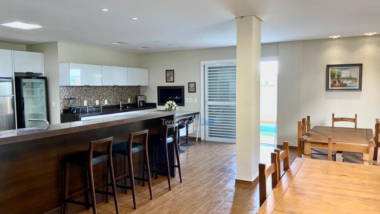 Casa para alquiler de vacaciones em Navegantes (Meia Praia)