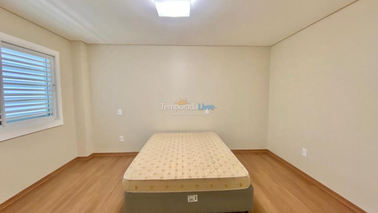 Casa para alquiler de vacaciones em Navegantes (Meia Praia)