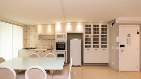 Luxury 2 bedroom apartment - PERFECT...