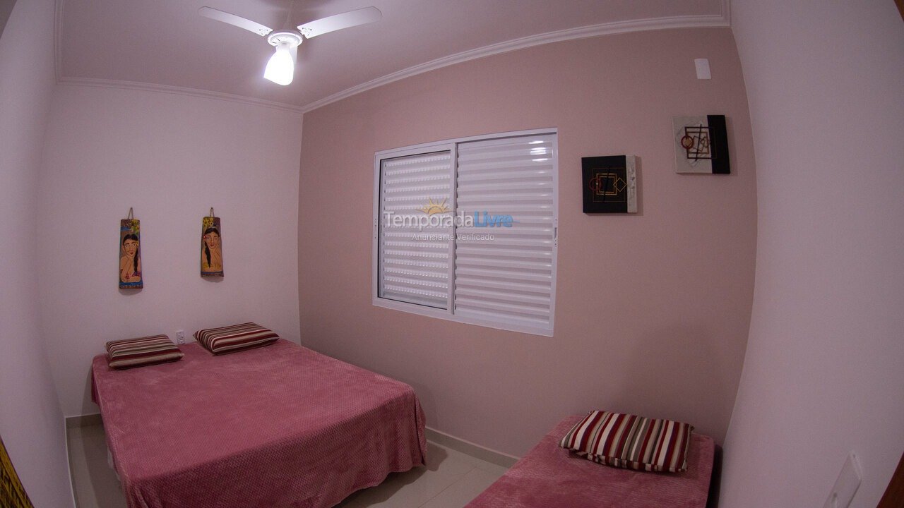 Casa para alquiler de vacaciones em Guapé (Condomínio Residencial Laguna)