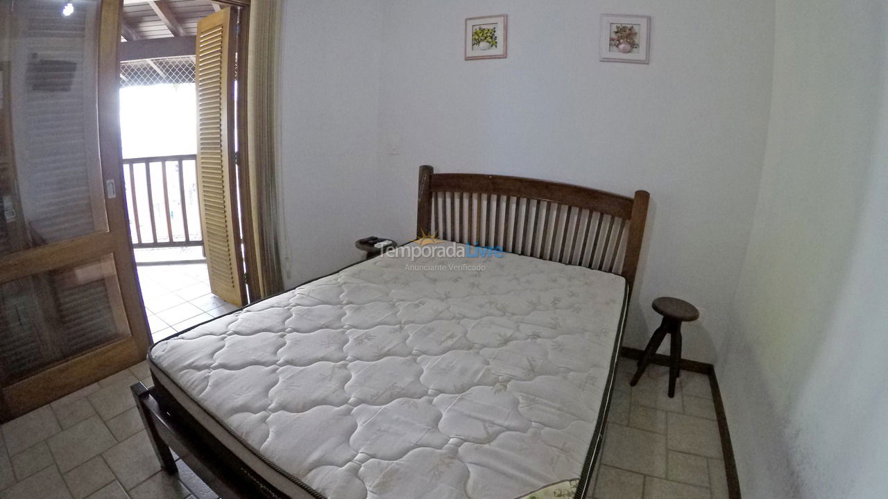 Apartamento para aluguel de temporada em Ubatuba (Praia Grande)