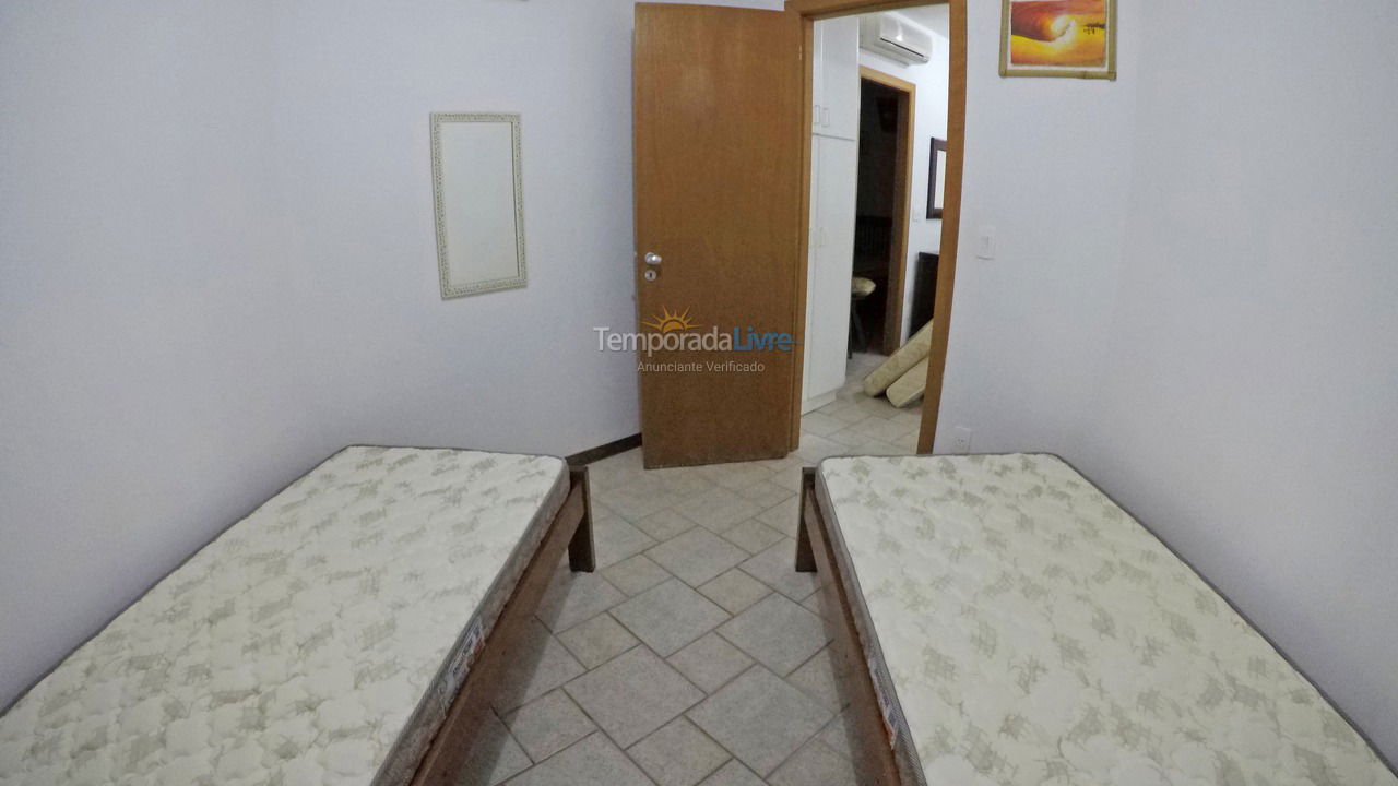 Apartamento para aluguel de temporada em Ubatuba (Praia Grande)