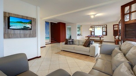 Super Luxury - 8 Air/TV Rooms - Prox BEACH PARK -32 People