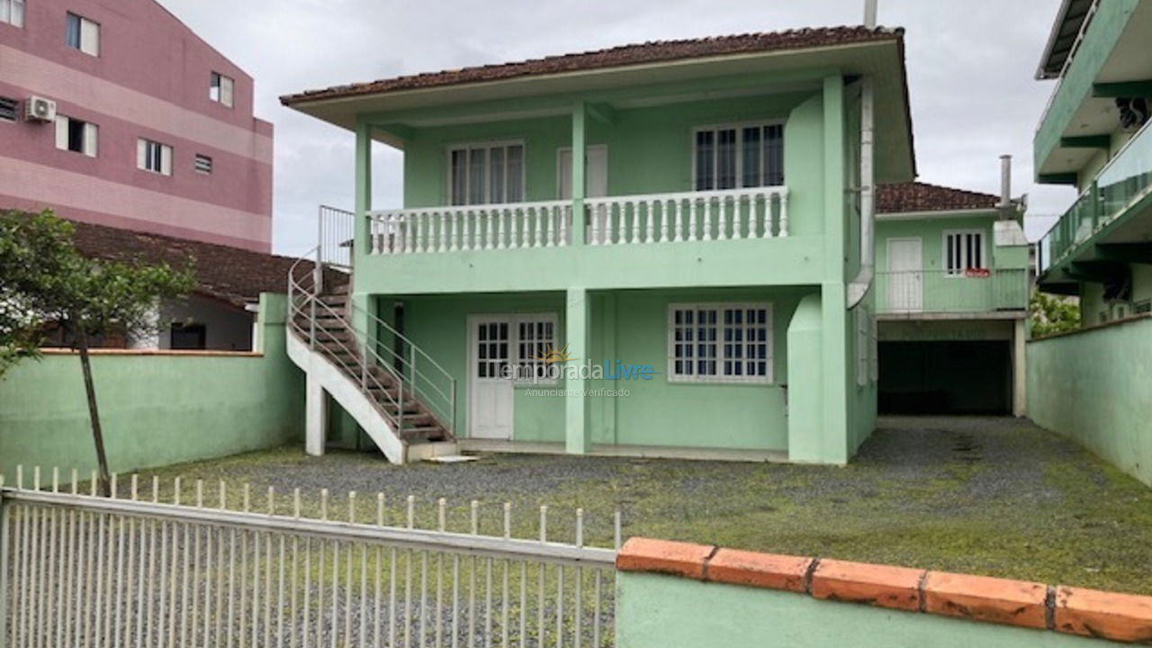 Apartment for vacation rental in São Francisco do Sul (Enseada)