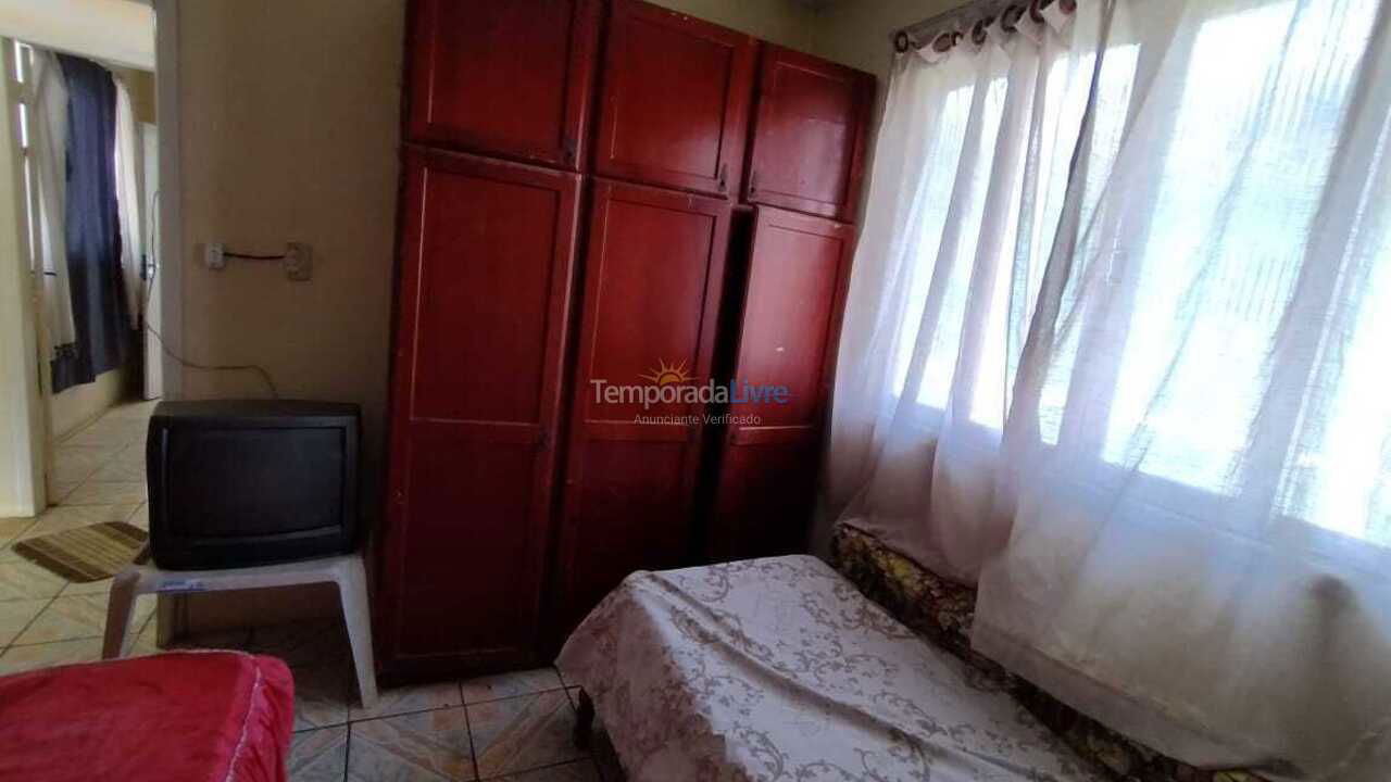 Apartamento para aluguel de temporada em São Francisco do Sul (Enseada)