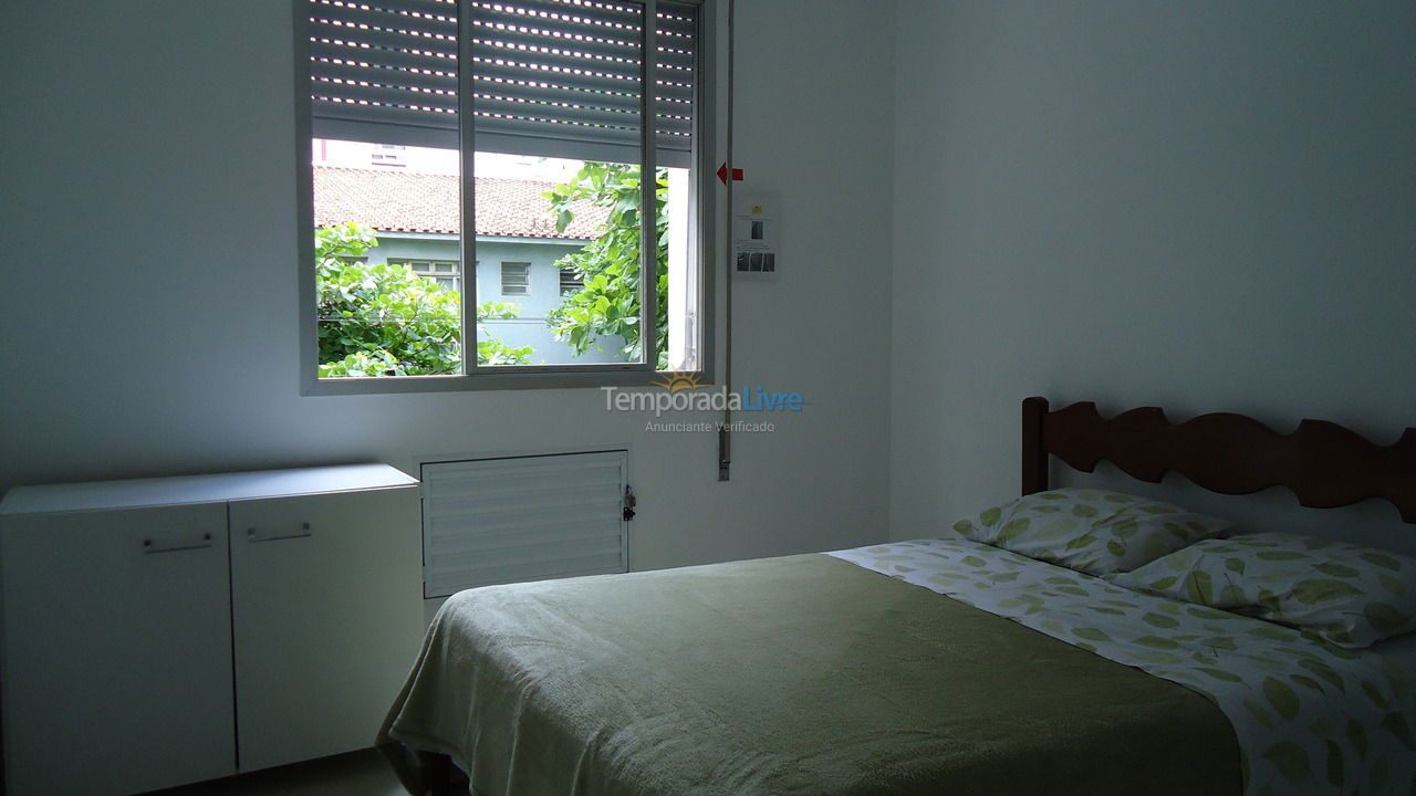 Apartment for vacation rental in Guarujá (Pitangueiras)
