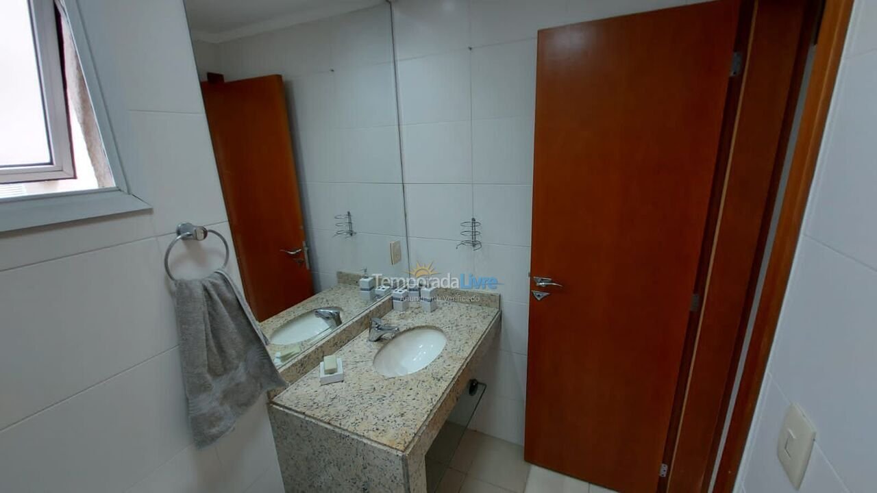 Apartamento para alquiler de vacaciones em Guarujá (Vila Luis Antonio)