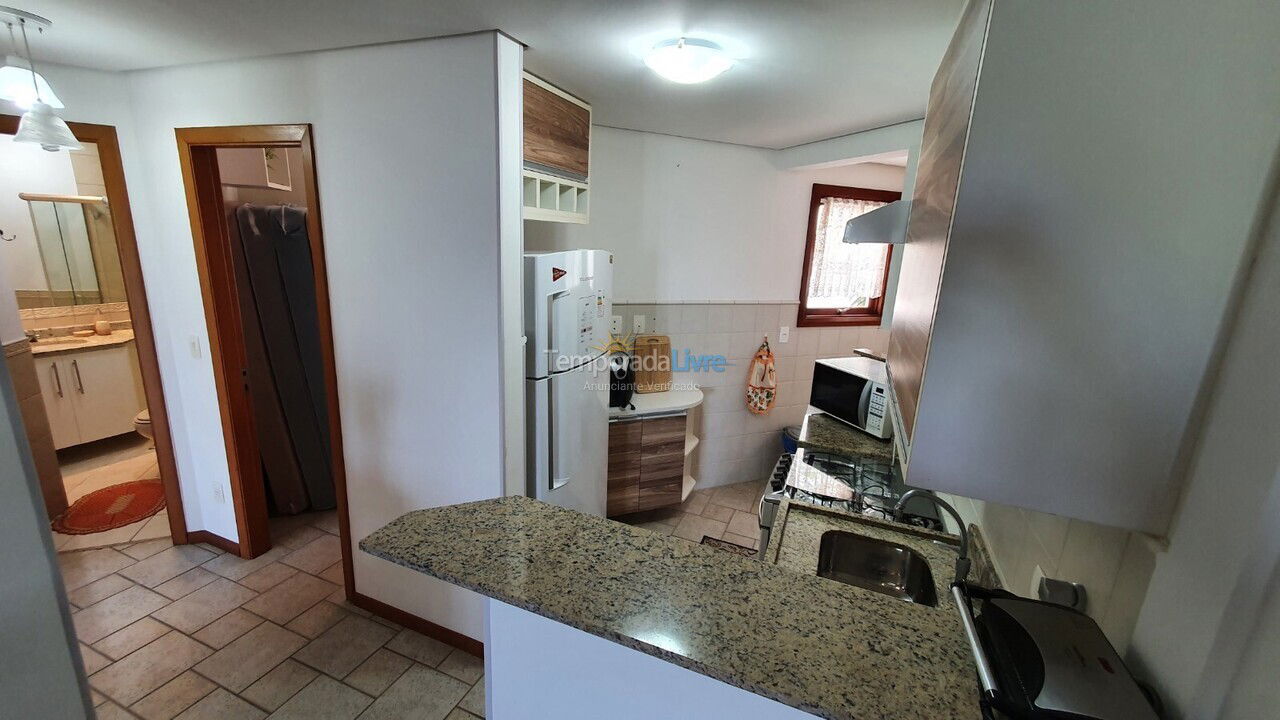 Apartamento para aluguel de temporada em Ubatuba (Praia Grande)