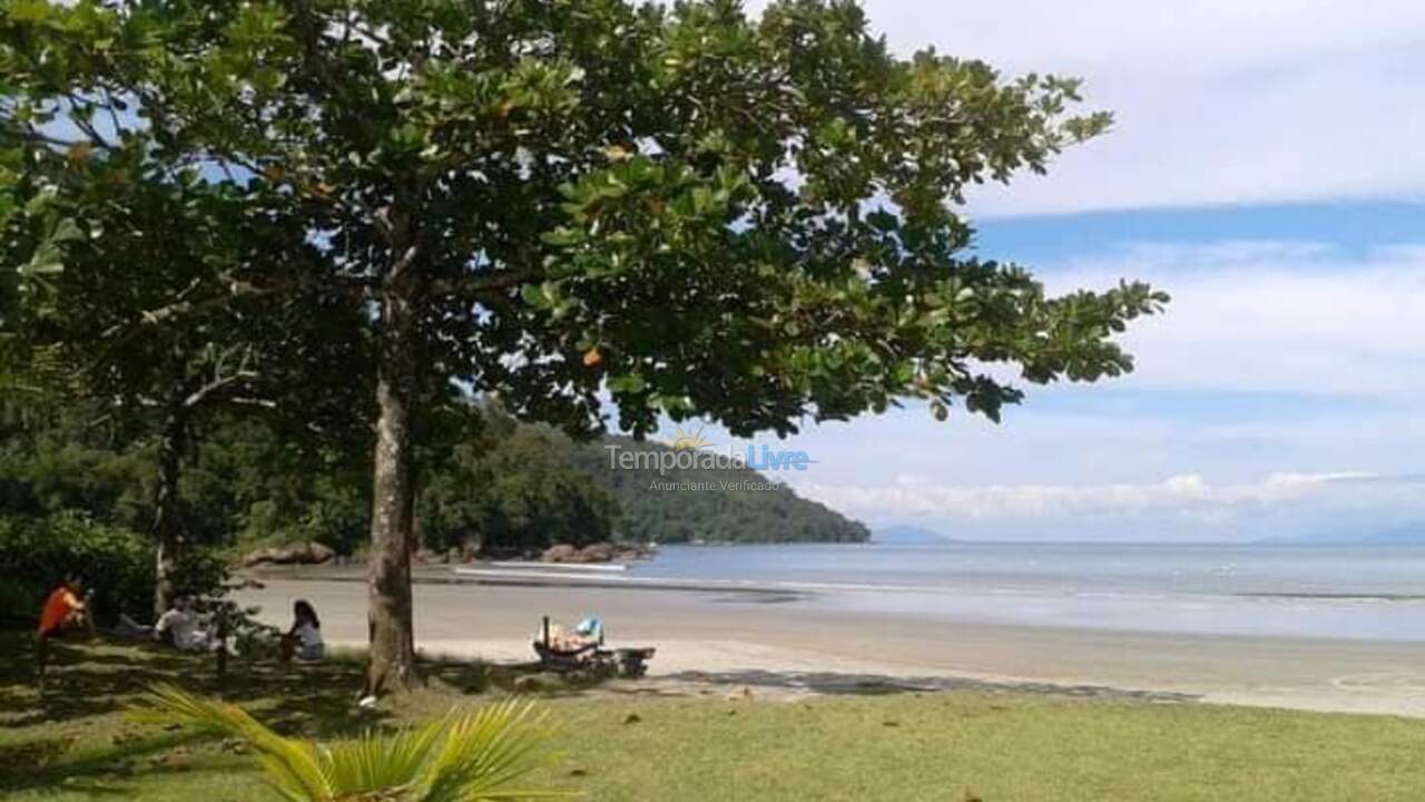 Casa para aluguel de temporada em Ubatuba (Lagoinha)