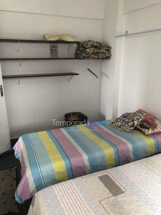 Apartment for vacation rental in Boracéia (Condominio Edificio Praia de Boraceia Flat)