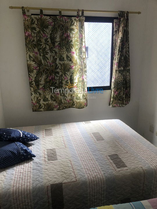 Apartment for vacation rental in Boracéia (Condominio Edificio Praia de Boraceia Flat)