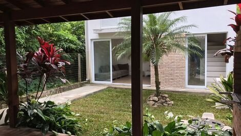 Casa para alquilar en São Sebastião - Camburi