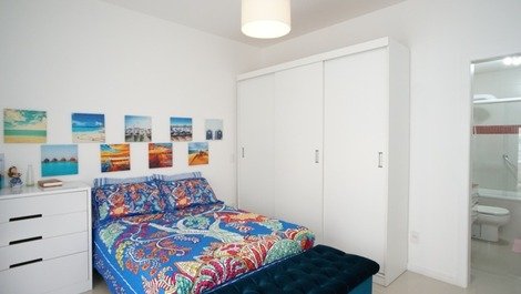 2 bedrooms with air conditioning in the prime English area!