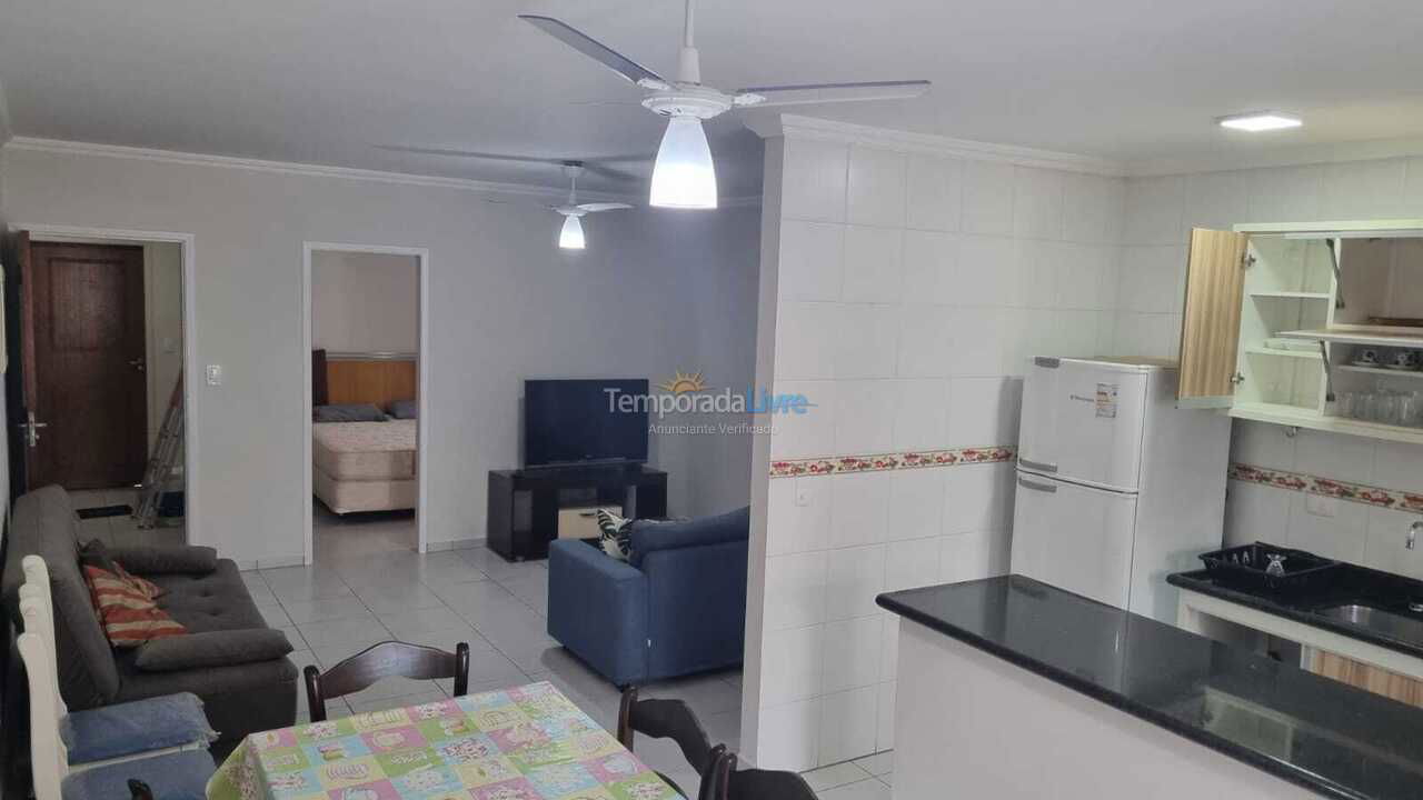 Apartamento para aluguel de temporada em Ubatuba (Praia Grande)