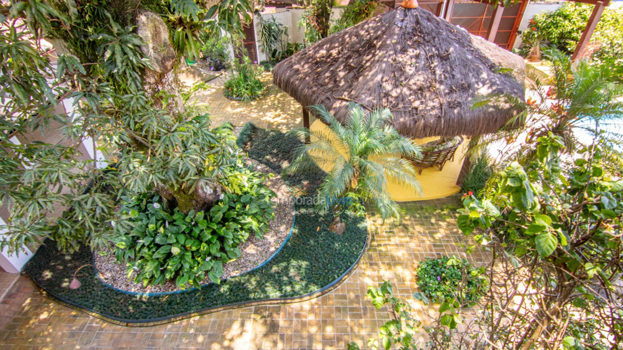 House for vacation rental in Ilhabela (Perequê)