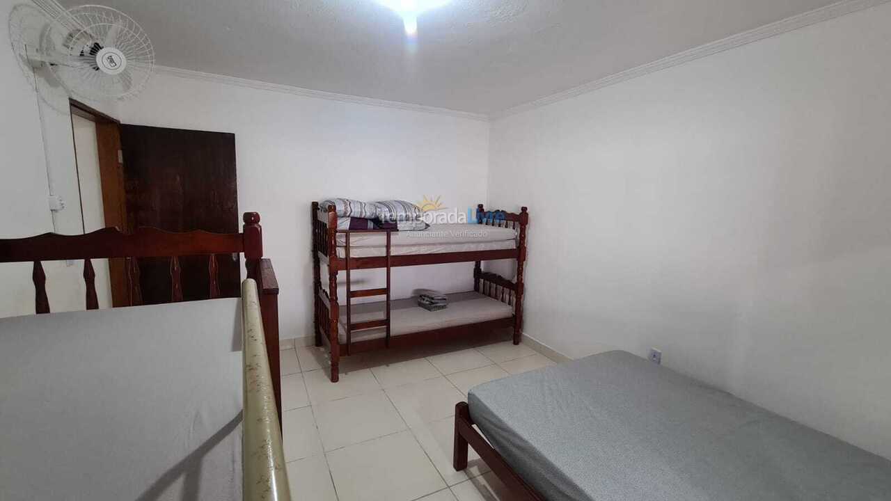 Casa para aluguel de temporada em Itanhaém (Balneário Santa Júlia)
