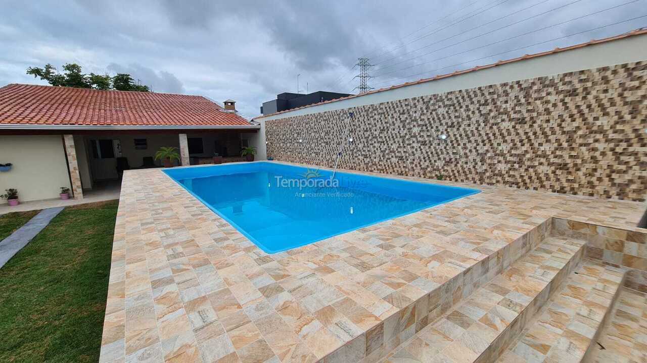 Casa para aluguel de temporada em Itanhaém (Balneário Santa Júlia)