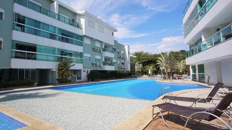 Beautiful apartment! 2 bedrooms, in Centrinho dos Ingleses – A11