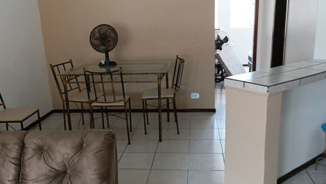 Caiobá apartment, well located with barbecue and balcony