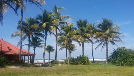 CASA DE PLAYA CON PISCINA EN ITANHAEM-SP