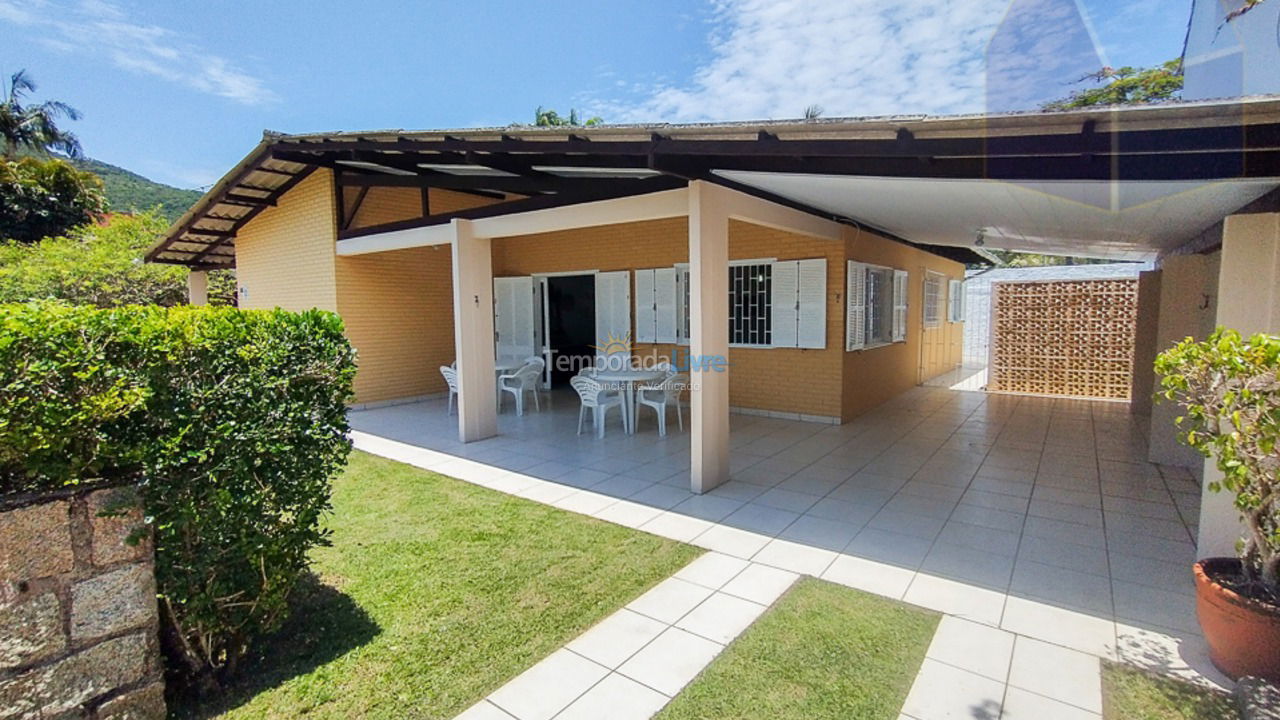 House for vacation rental in Florianópolis (Cachoeira do Bom Jesus)