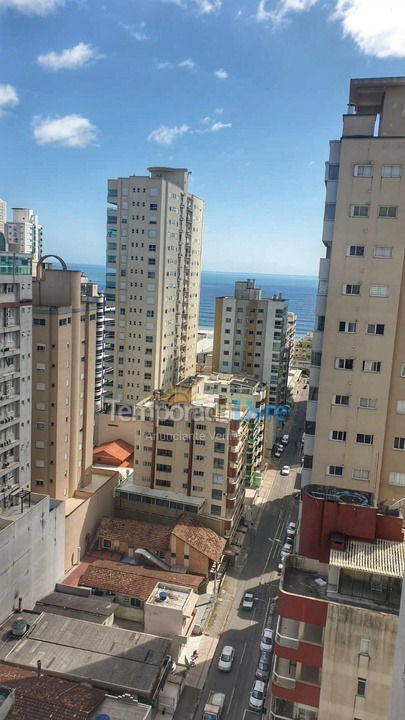 Apartamento para aluguel de temporada em Itapema (Meia Praia)