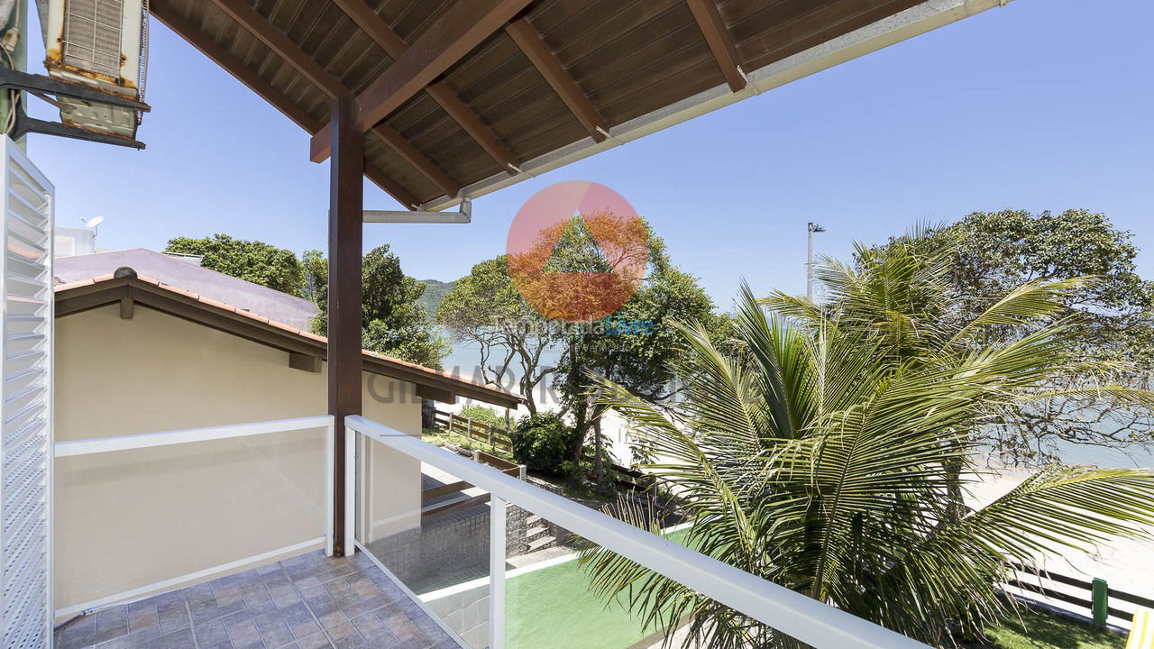 Casa para aluguel de temporada em Bombinhas (Canto Grande)