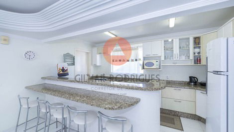 Apartamento com 3 dormitórios Praia de Canto Grande