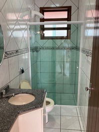 Excelente casa, 3 quartos com AC,Wi-Fi, WI-FI,churrasqueira,00m do mar