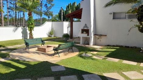 Paradise in Jardim Acapulco, 5 suites 100m from the entrance