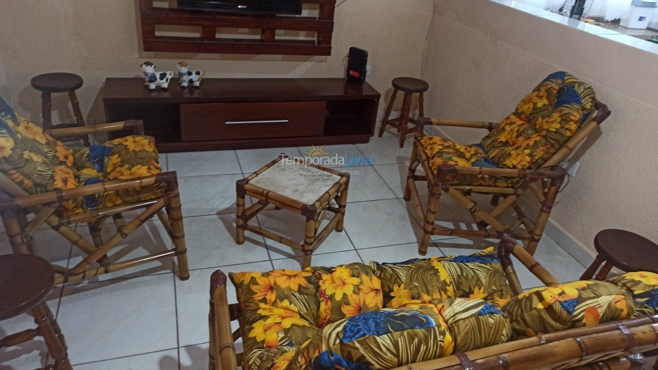 House for vacation rental in Caraguatatuba (Porto Novo)