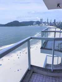 250 APTO FRENTE SEA 3 BEDROOMS WITH BALNEÁRIO CAMBORIÚ