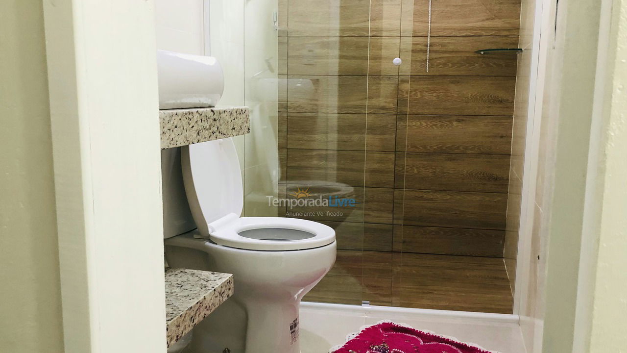 Casa para aluguel de temporada em Bombinhas (Praia de Zimbros)