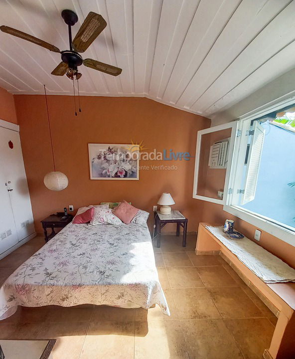 Casa para aluguel de temporada em Armação dos Búzios (Praia da Baía Formosa)