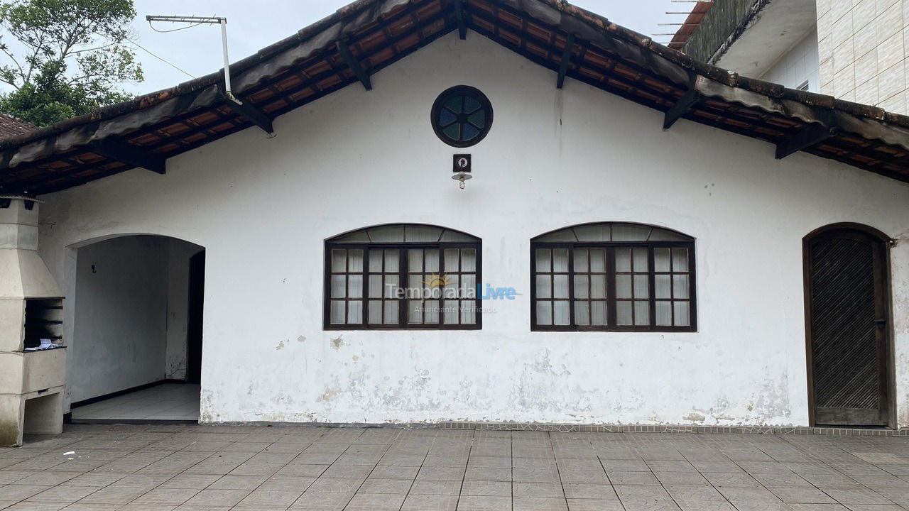 Casa para alquiler de vacaciones em Mongaguá (Vera Cruz)