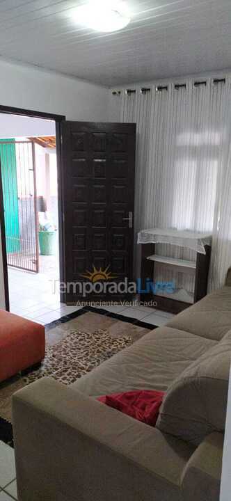 Casa para aluguel de temporada em Penha (Armaçao)