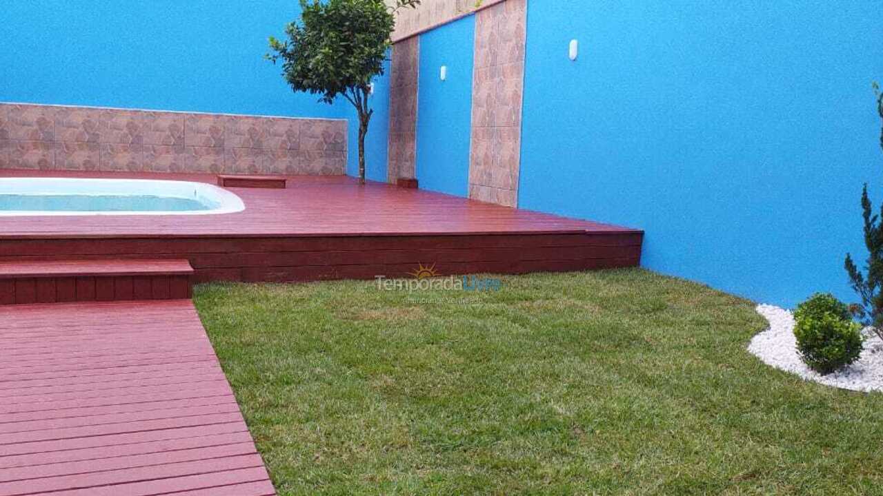 Casa para aluguel de temporada em Penha (Armaçao)