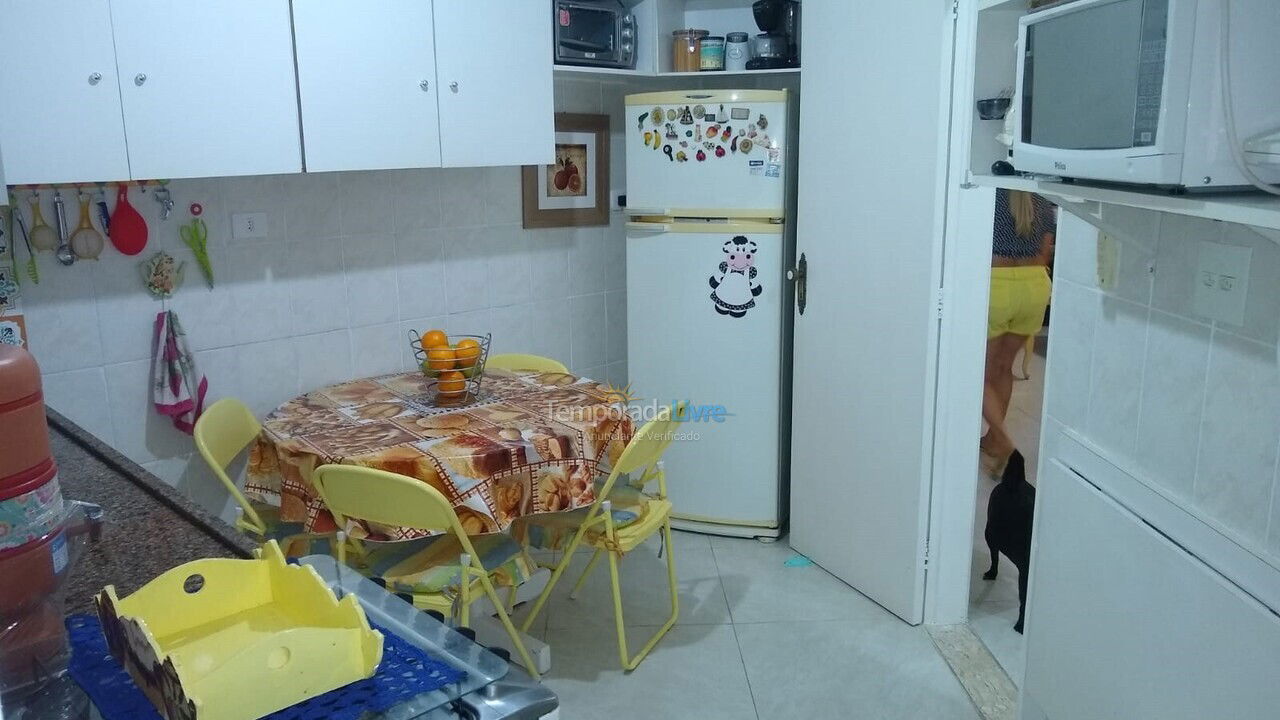 Apartamento para aluguel de temporada em Guarujá (Enseada)