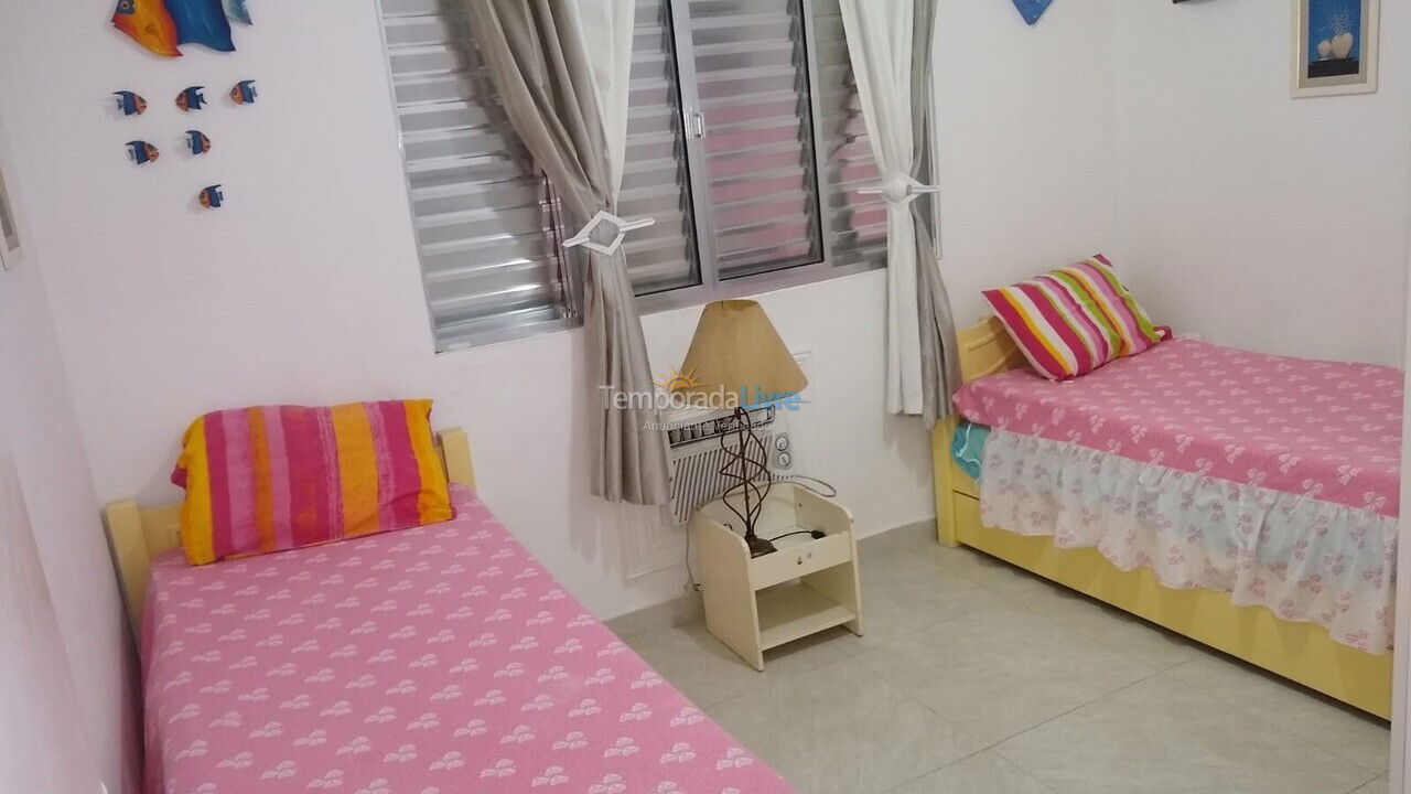 Apartment for vacation rental in Guarujá (Enseada)